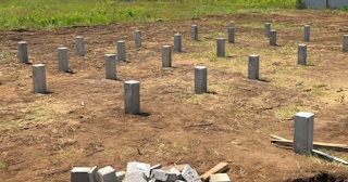 Фундамент на забивных жб сваях под ключ в Артеме - фундамент из забивных железобетонных свай цена от 3159 руб/м2